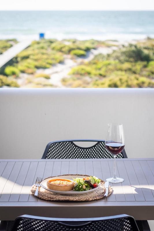 6 Bedroom Property for Sale in Dwarskersbos Western Cape